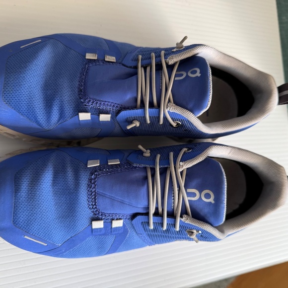 Women's OnCloud WP Sneaker Size 7 - Picture 3 of 5